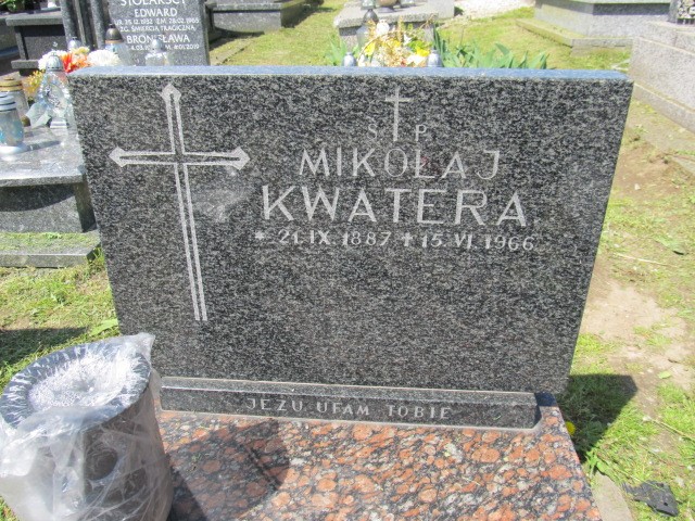 Grób Andrzej Kwatera