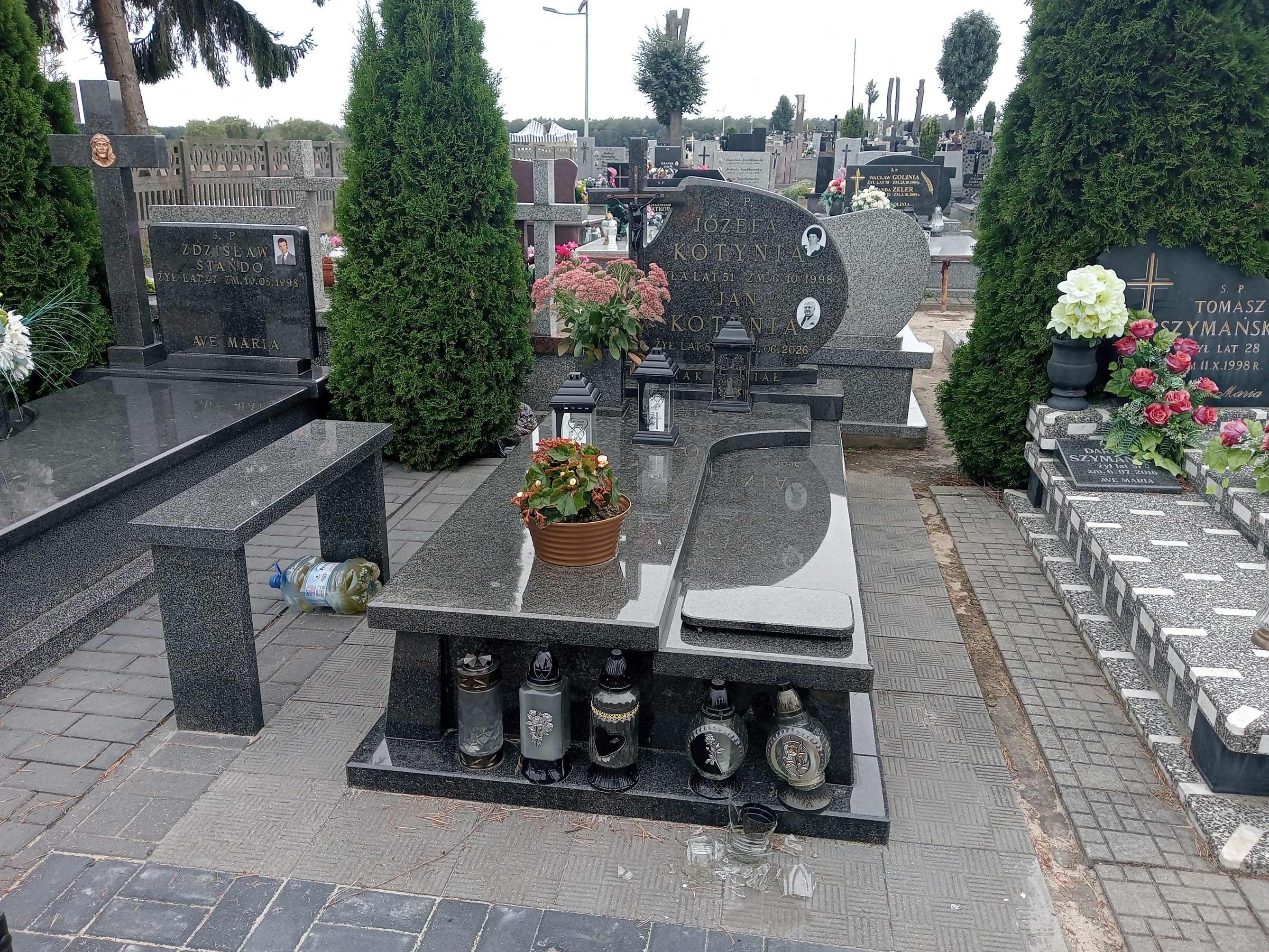 Grób Józefa Kotynia
