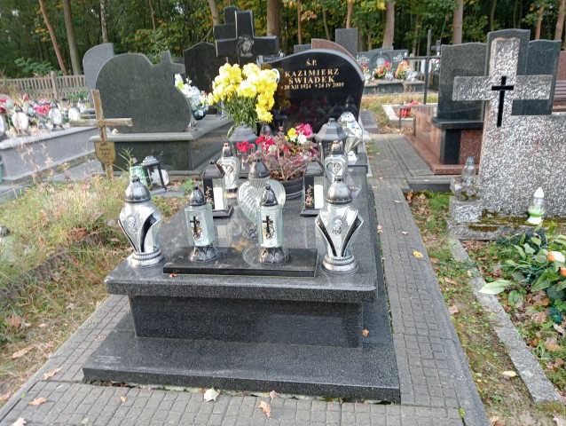 Grób Krystyna  Świadek