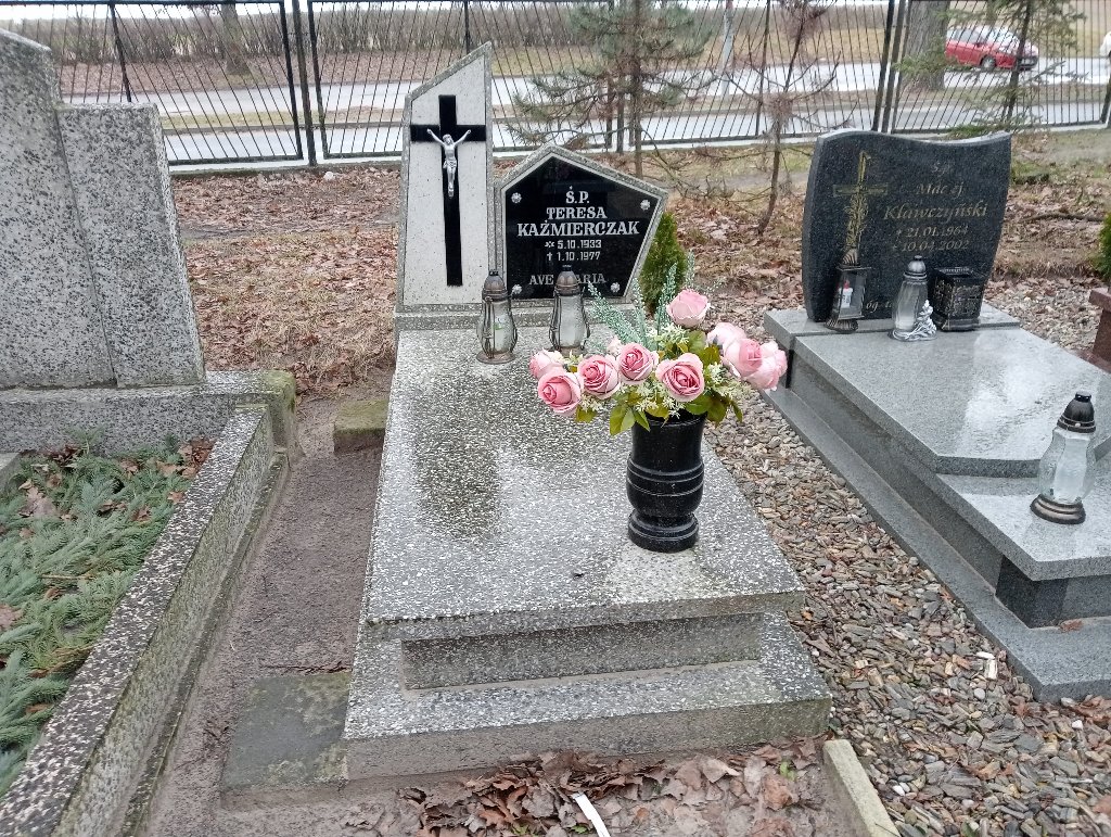 Grób Teresa Kaźmierczak