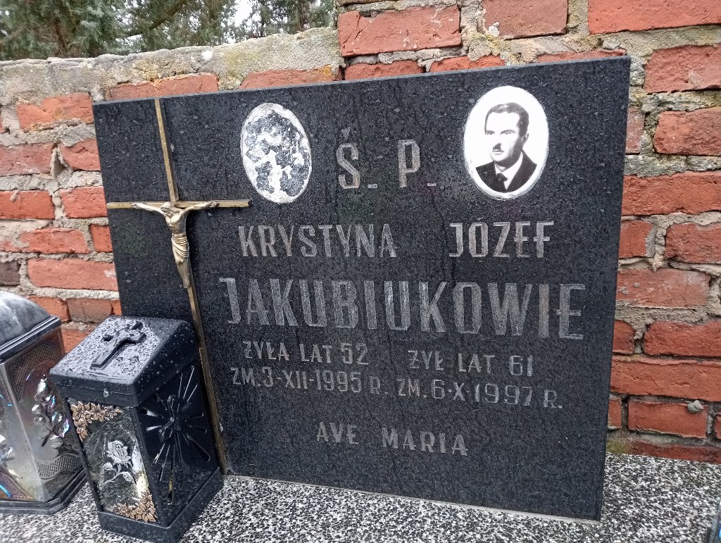 Grób Józef Jakubiuk