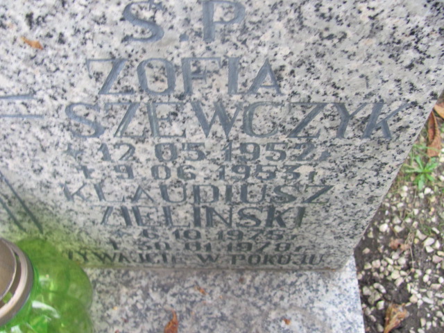 Grób Klaudiusz Zieliński