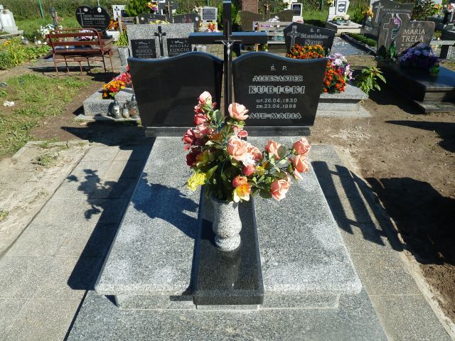 Grób Antonina Kubicka