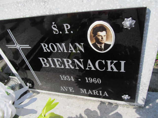 Grób Roman Biernacki
