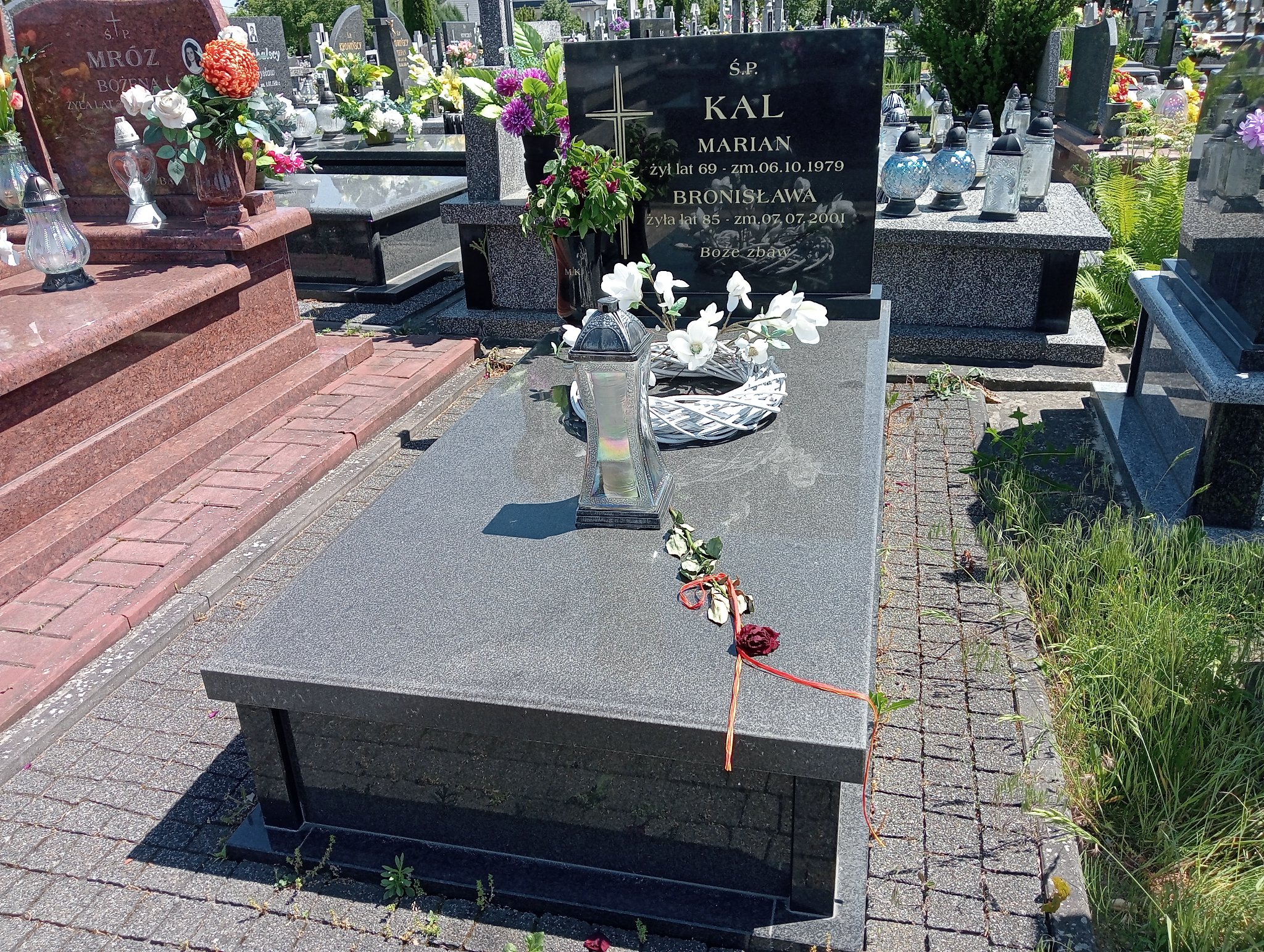 Grób Marian Kal