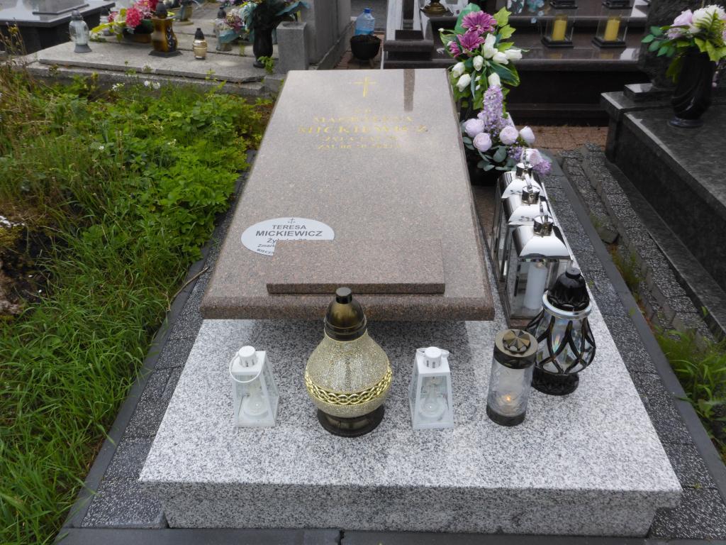 Grób Magdalena Mickiewicz