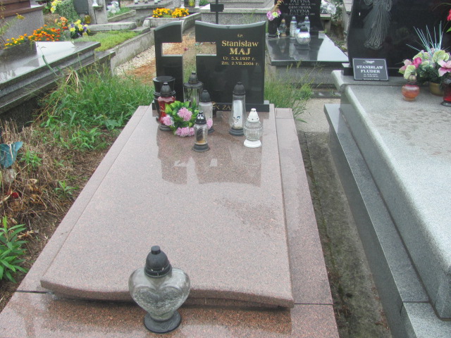 Grób Stanisław Maj