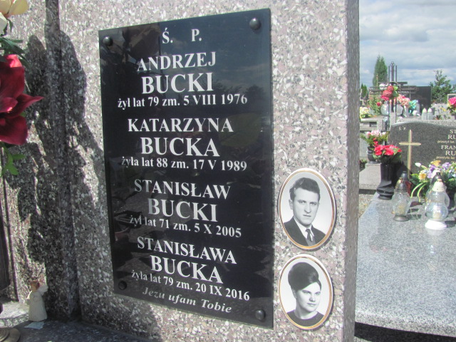 Grób Stanisław Bucki