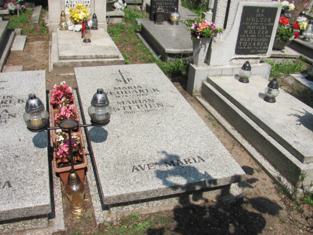 Grób Marian Stępień