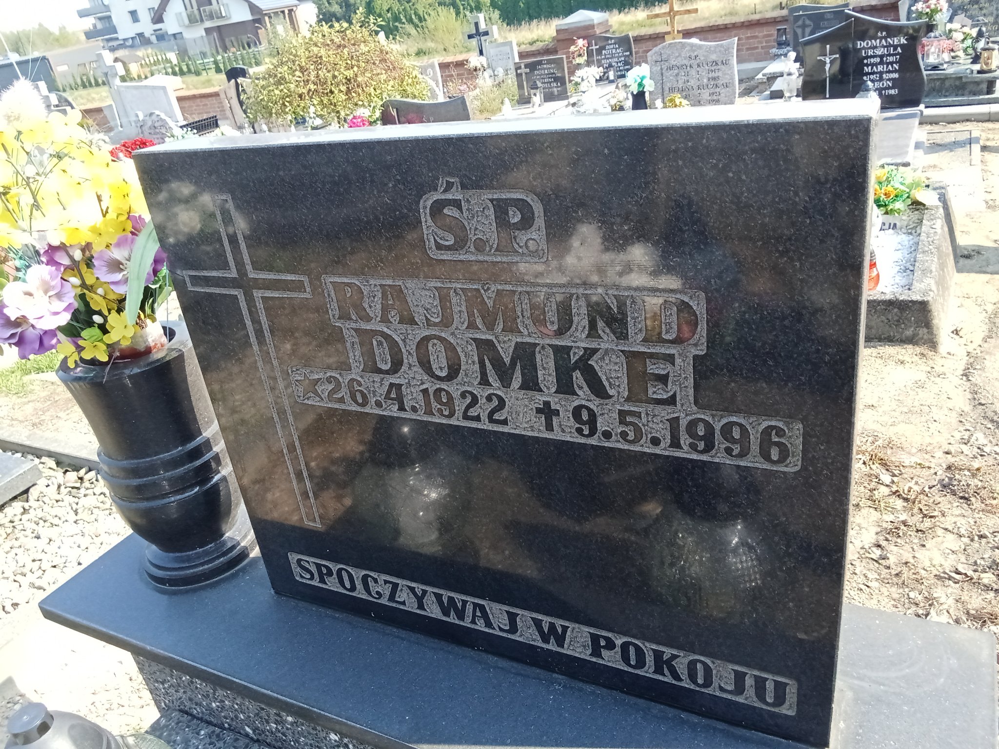 Grób Maria Domke