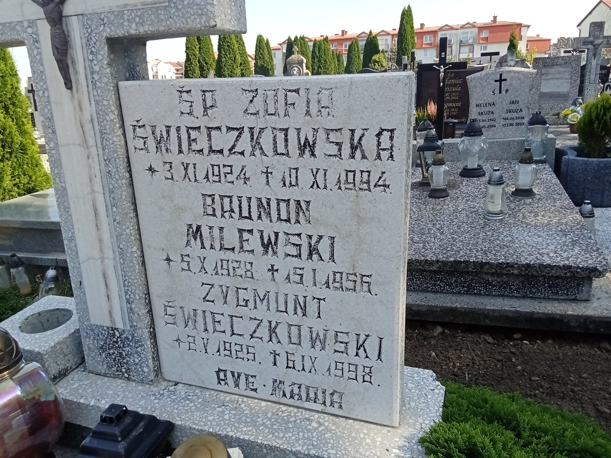 Grób Brunon Milewski