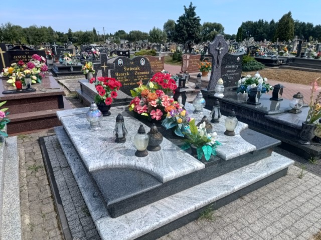 Grób Zuzanna Świecak