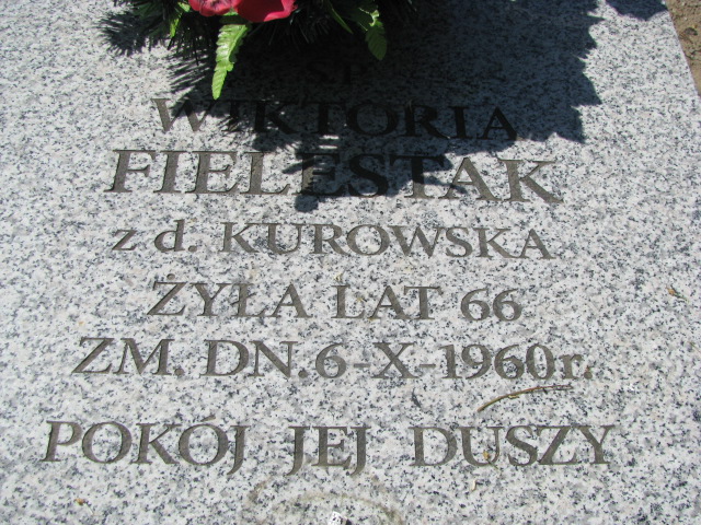 Grób Wiktoria  Fielesiak