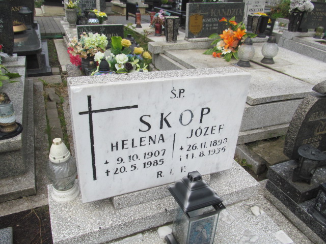 Grób Helena Skop