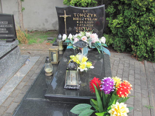 Grób Cecylia Tomczyk